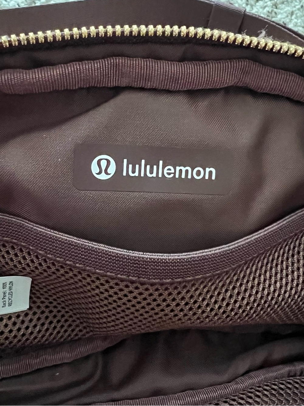 Lululemon Everywhere Belt Bag *Fleece - Picture 6 of 9